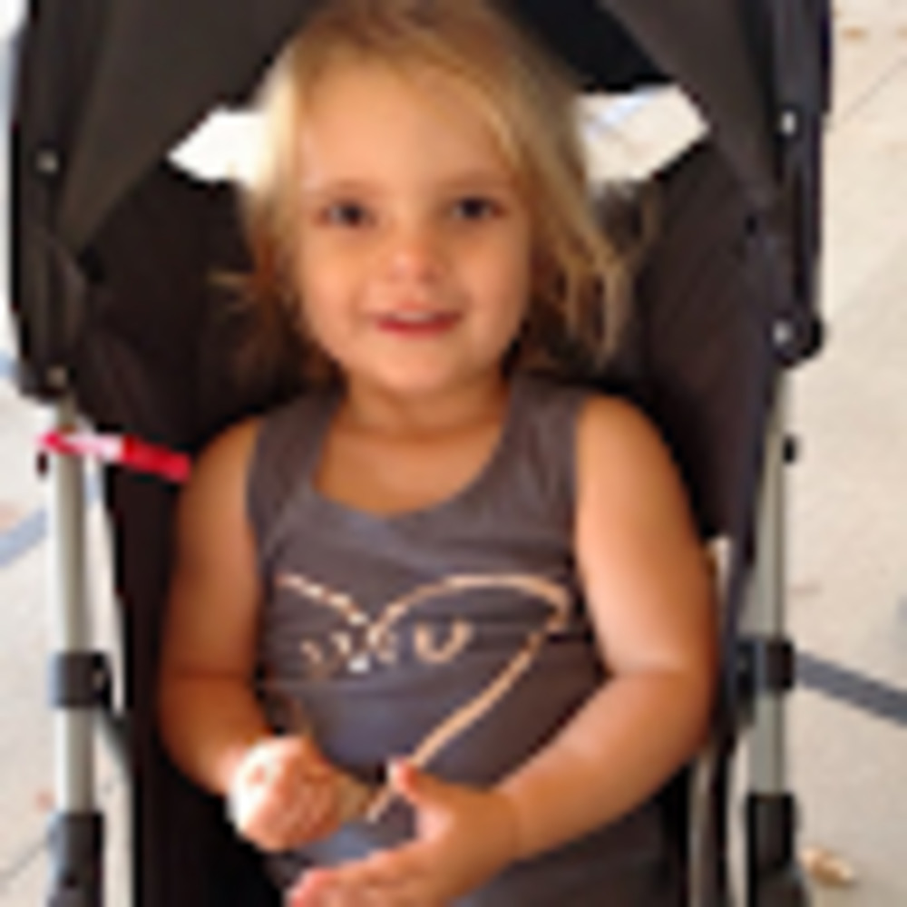 Meet your Posher, Sandy